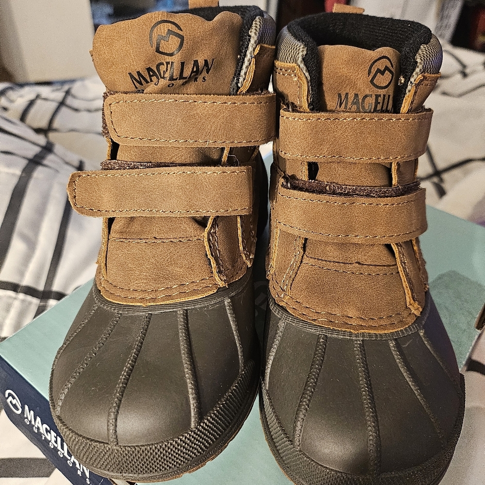 Magellan Outdoors Toddlers' All Weather Duck Boots